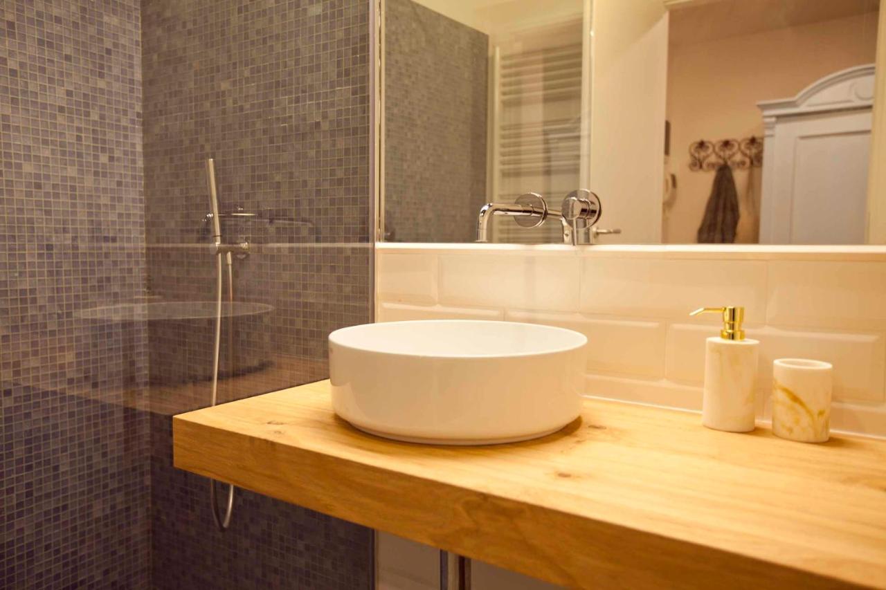 Apartment Monti Colosseum Luxury Design Apartment